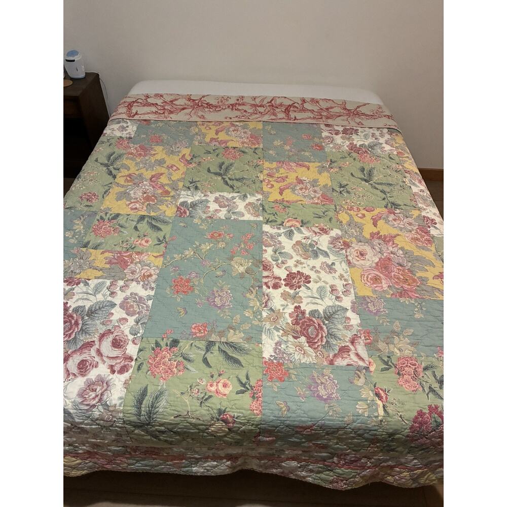 Pottery Barn Floral Patchwork Quilt Bedspread Mixed Cottage King!